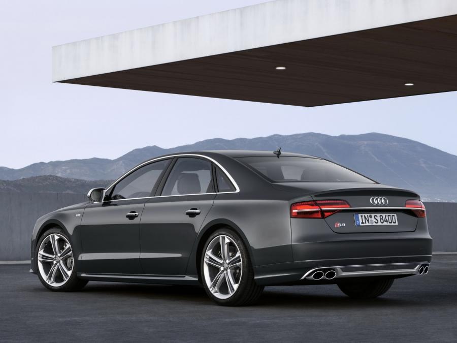  Audi S8 (D4) 2013 года  (WW) (фото 10 из 38)